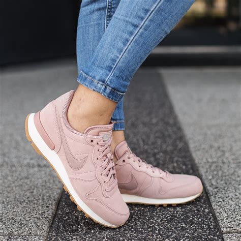 nike schuhe damen sommer rose|Nike schuhe für damen.